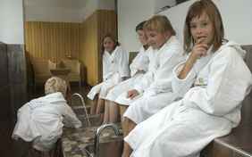 Das Kneippbad wird belagert - Foto: Johann Geils-Heim